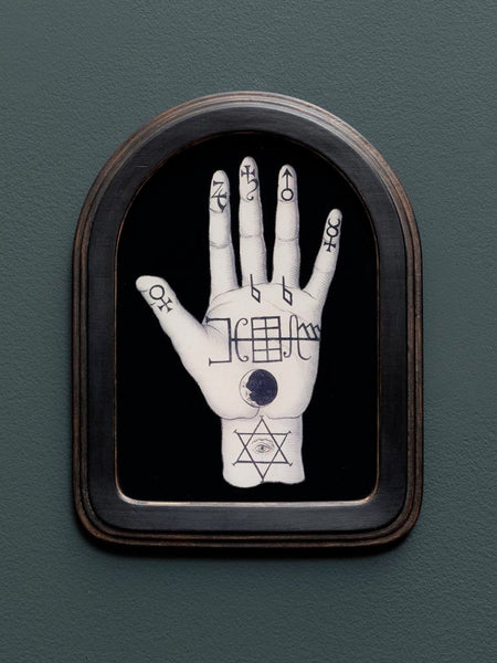 cuadro de estilo esotérico con ilustración de mano