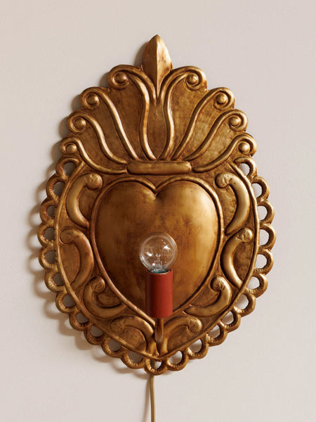 lámpara mural corazón sagrado metal dorado con cable y enchufe vintage