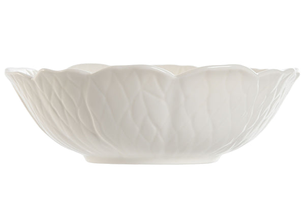 Vista lateral del cuenco de cerámica con forma de flor, relieve en forma de hoja, acabado blanco brillante