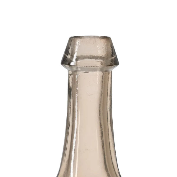 detalle cuello garrafa decorativa marrón