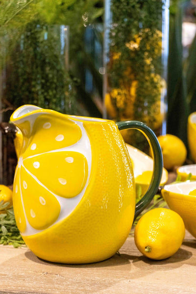 jarra con forma de limón gres esmaltado mesa decorativa Brocantia tienda de objetos singulares