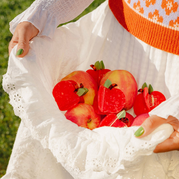 Pinza para el pelo manzana