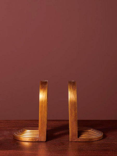 Sujetalibros arte moderno