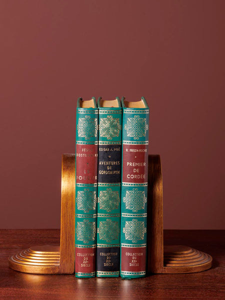 Sujetalibros arte moderno