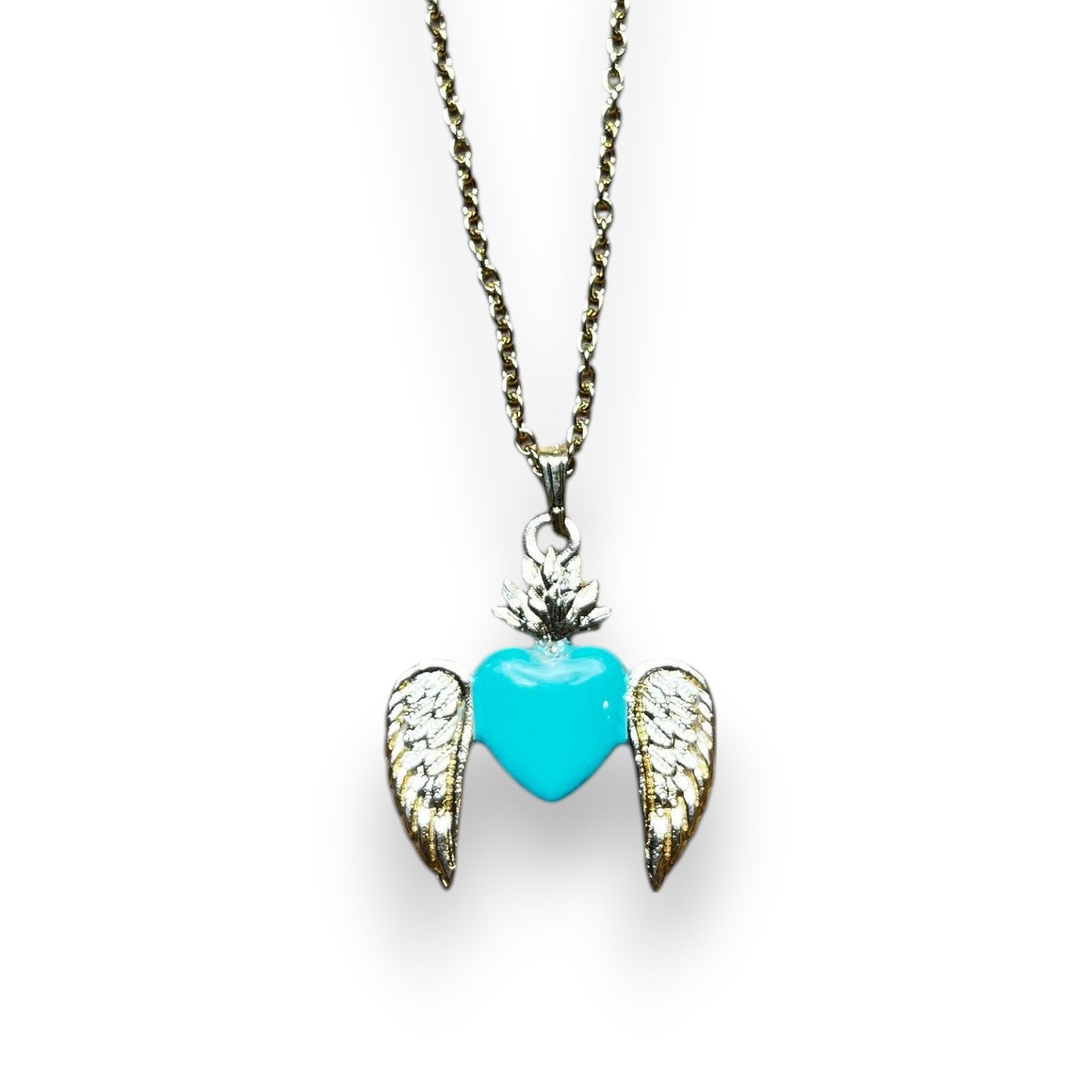 Colgante corazón alado azul con alas metálicas y esmalte artesanal
