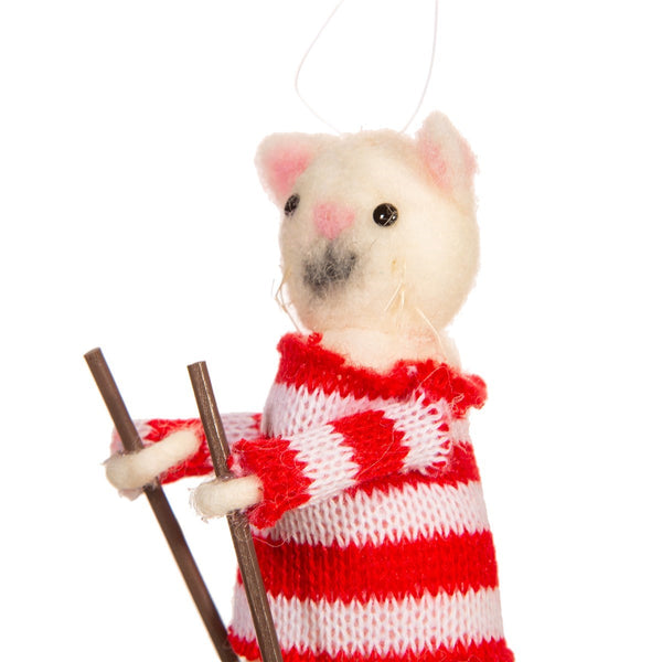 Decoración navideña de fieltro con gatos y nieve