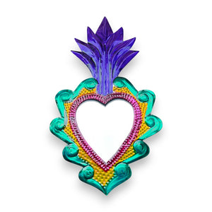 espejo corazón exvoto colorido hecho a mano en México con detalles vibrantes – Brocantia decoración singular