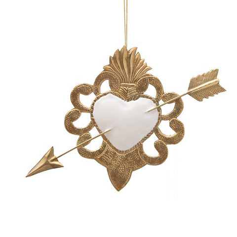 exvoto corazón de metal blanco y dorado con flecha