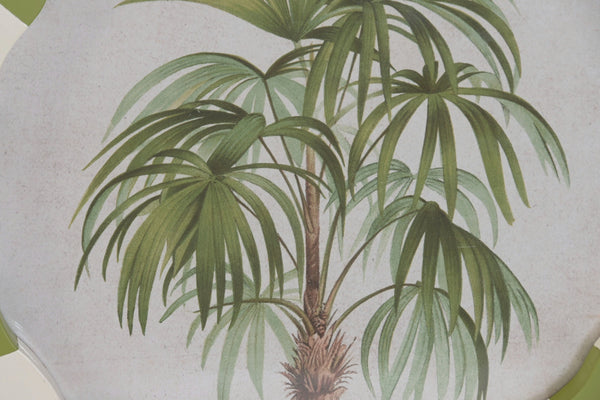 Detalle de la palmera tropical ilustrada en el cuadro decorativo