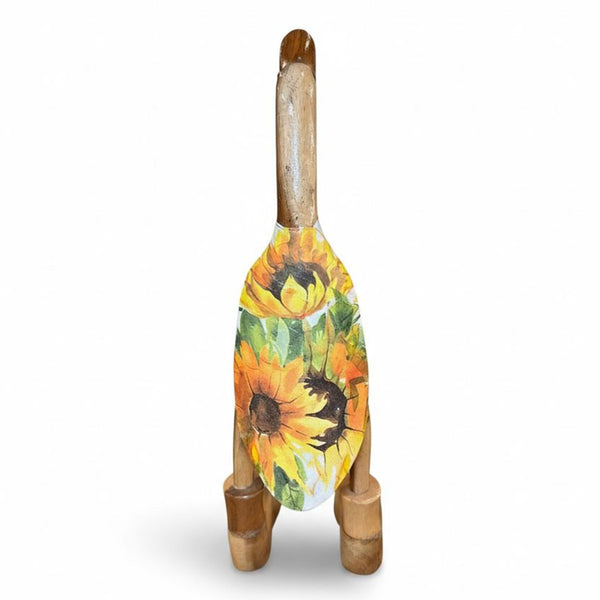 Pato de madera reciclada con estampado floral