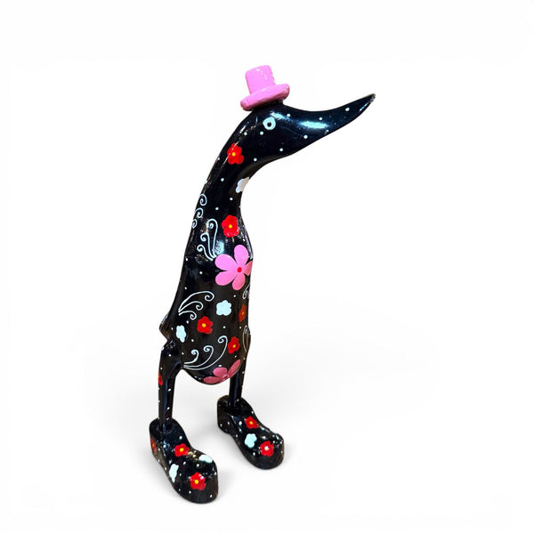 Pato decorativo negro con flores de madera reciclada artesanal