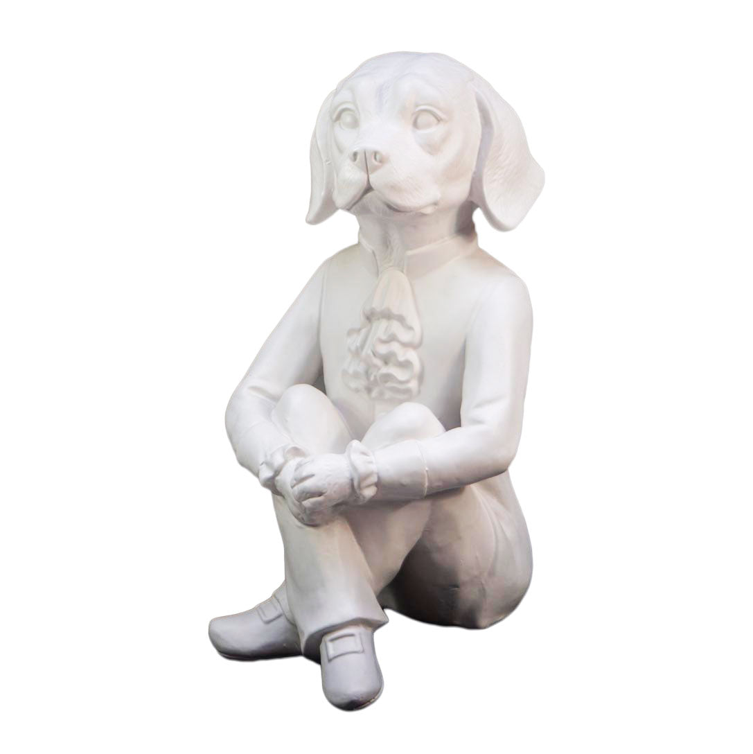 Figura perro blanco sentado
