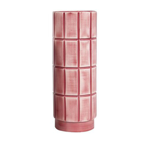 Jarrón alto metálico rosa con relieve geométrico