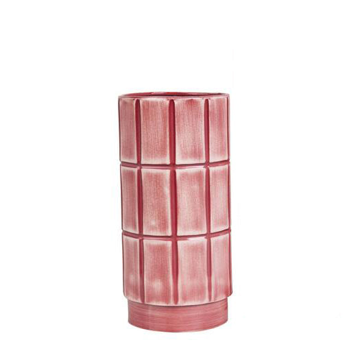Jarrón metálico rosa con relieve geométrico