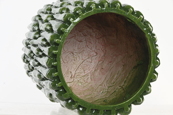 Jarrón verde con textura de pimientos diseño original