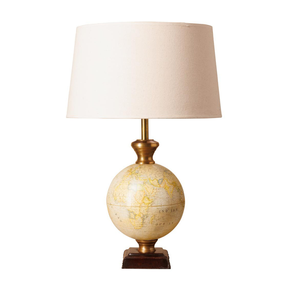 lámpara con globo terráqueo vintage iluminada