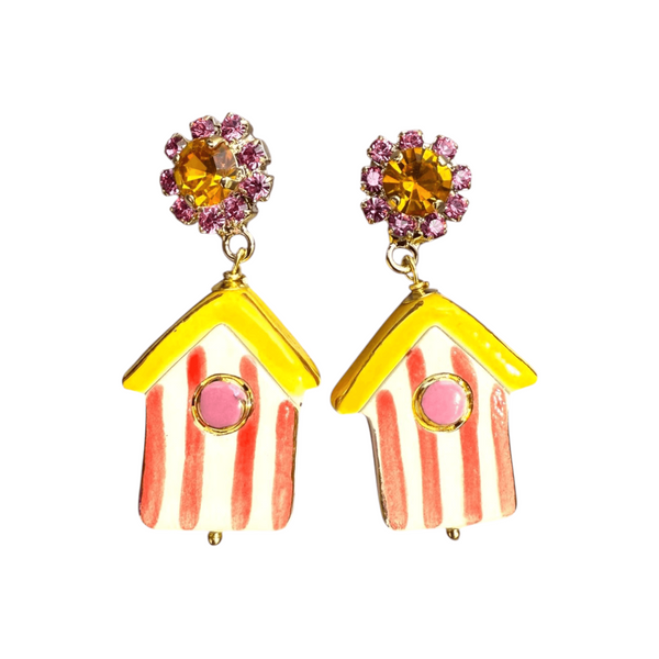 Pendientes casetas de playa de Gijón en cerámica artesanal italiana con cristales Swarovski rosa y ámbar.