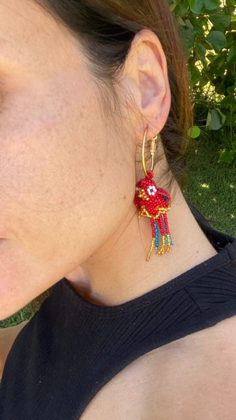 Pendientes largos artesanales mexicanos de colores