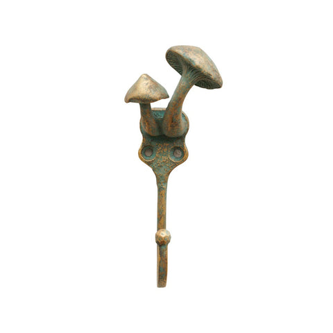 Perchero de metal envejecido con pátina verde y diseño de setas para pared estilo vintage