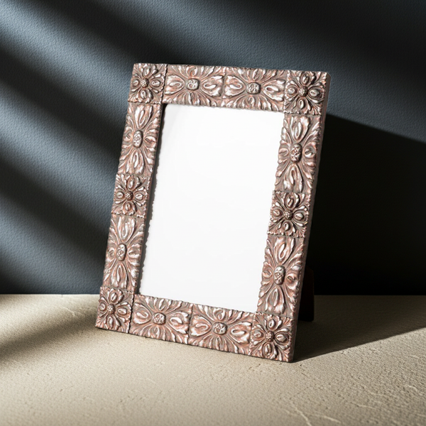 Portafotos floral plateado