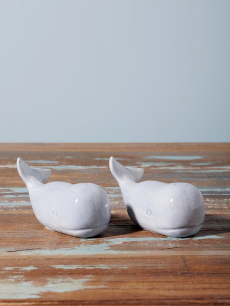 pareja de salero y pimentero forma ballena diseño original