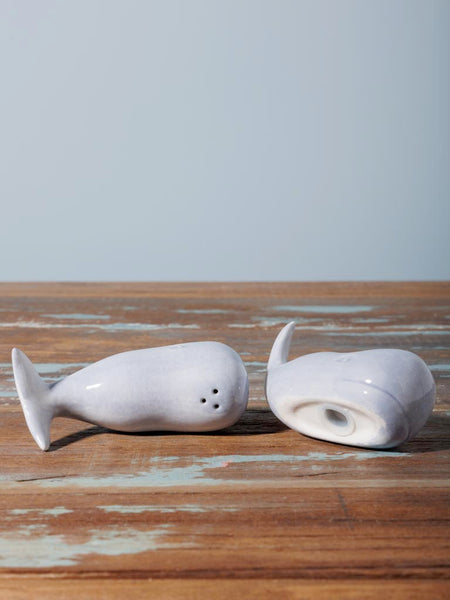 salero pimentero ballena cerámica detalle artesanal