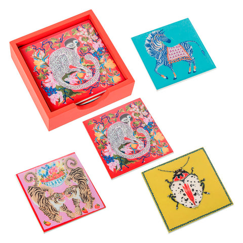 set-posavasos-animales-coloridos-en-caja-roja-de-madera-brocantia