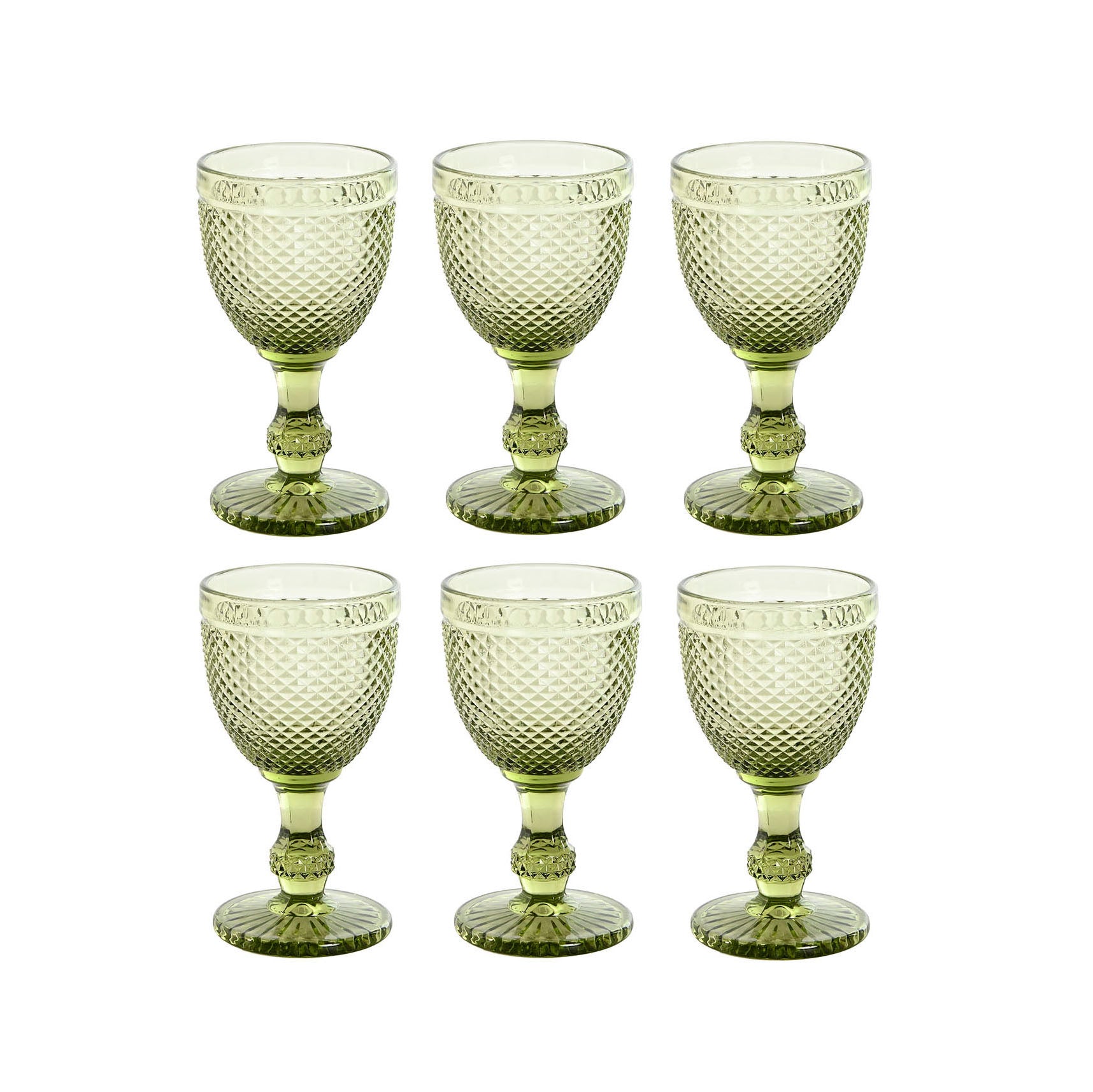 Set de 6 copas de cristal verde tallado estilo vintage disponibles en Brocantia.