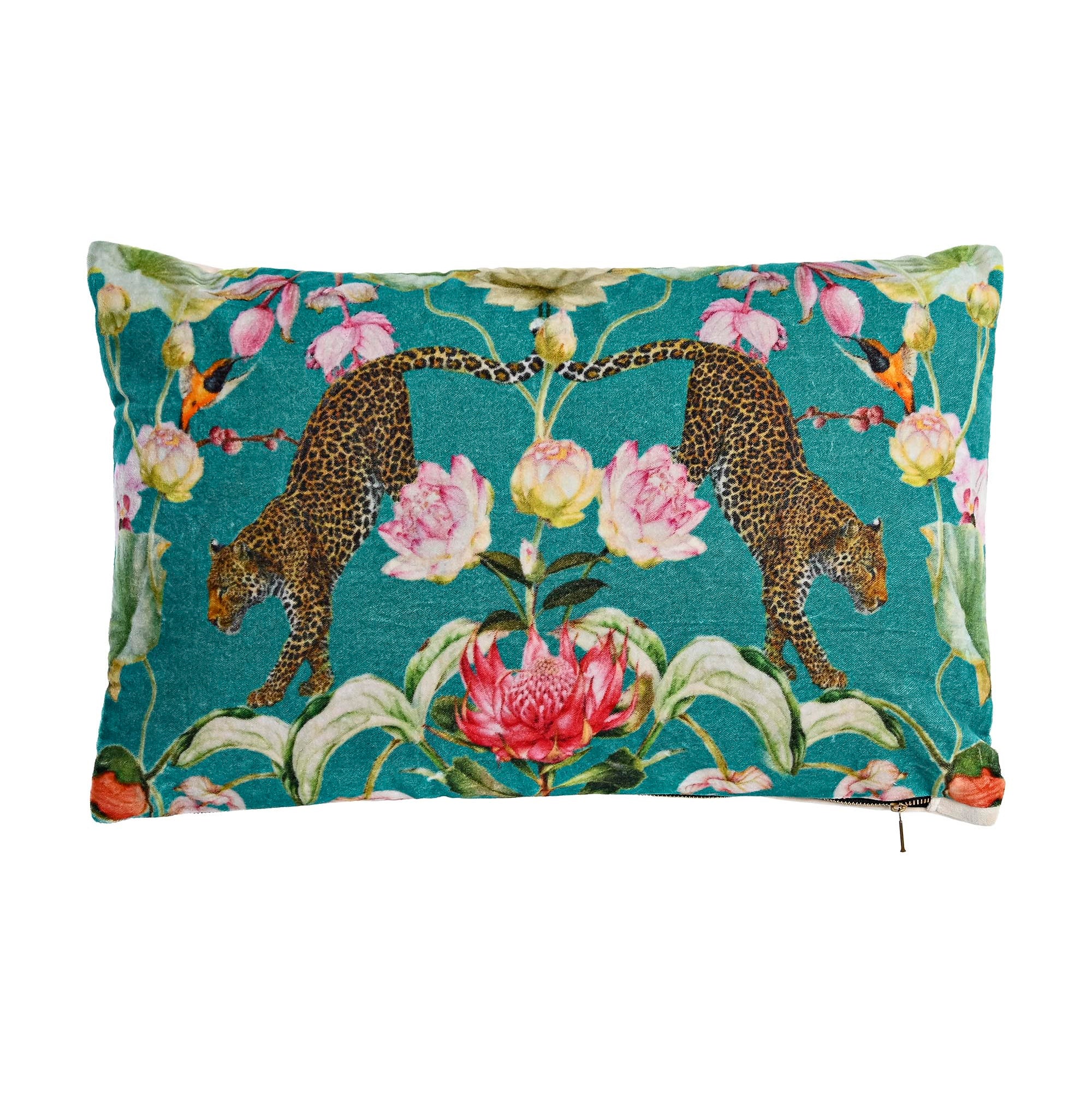 Cojín leopardo y flores